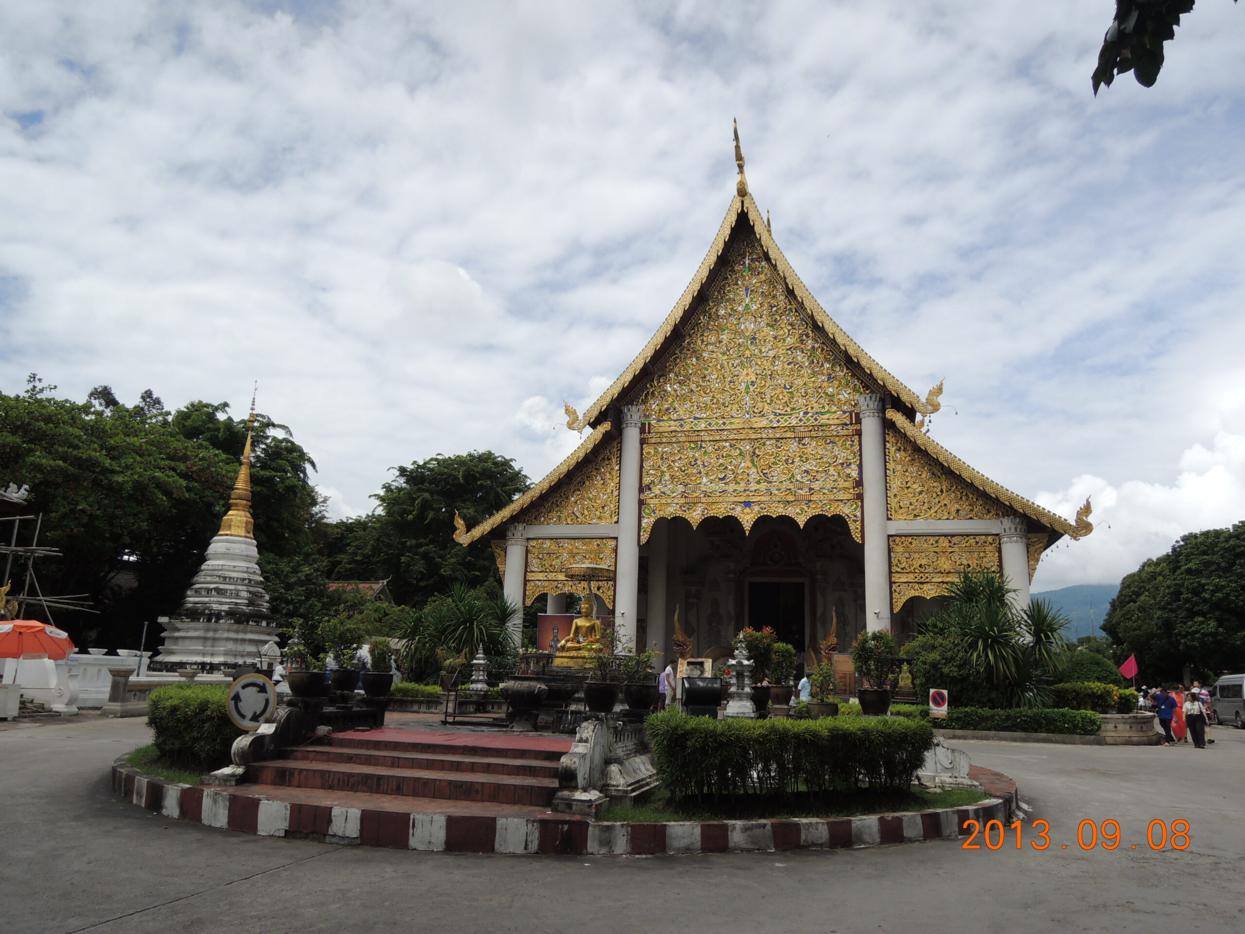 Wat Phra Singh temple in Chiang Mai Old City, the lowest-cost destination in this cost-of-living comparison