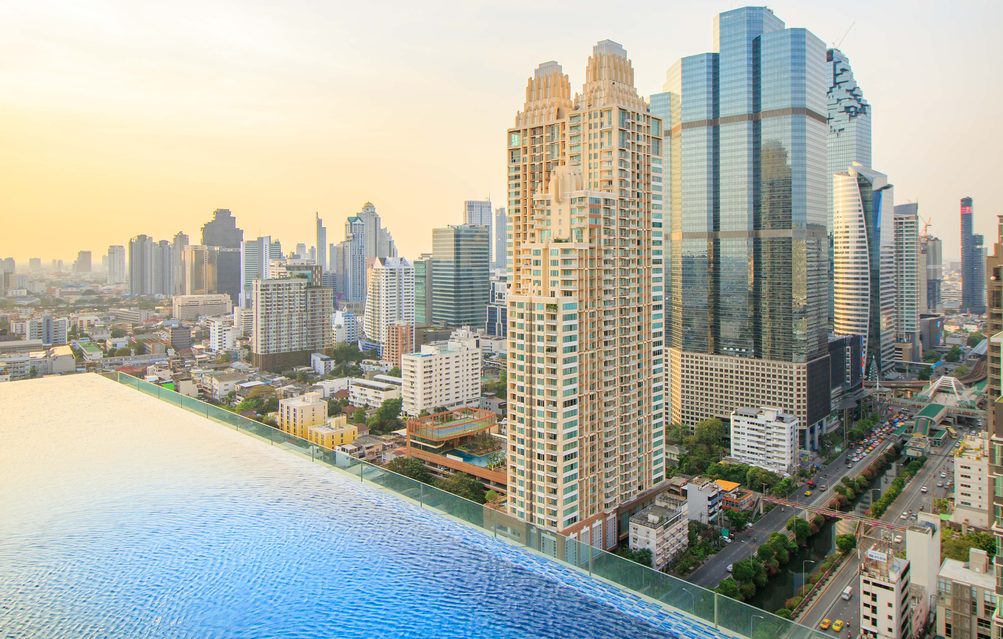 Bangkok skyline, a popular Southeast Asia destination for FIRE geo-arbitrage